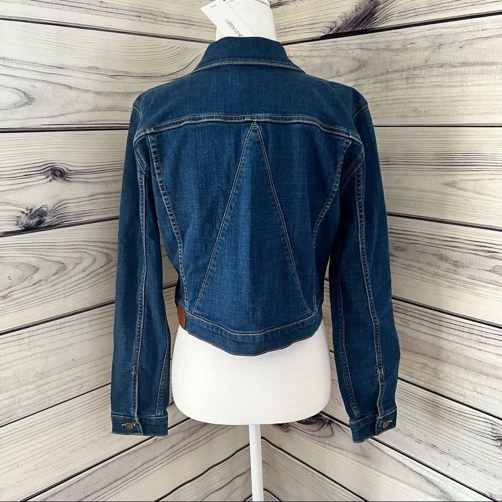 Calvin Klein Medium Wash Cropped Denim Jean Jacket Size Small NWT - Picture 6 of 10